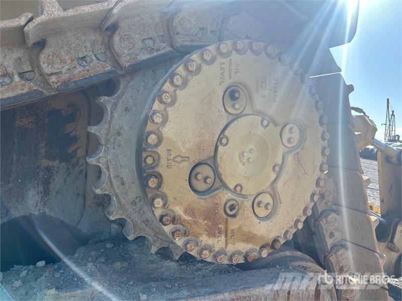 CAT D9L Crawler Dozer (Inoperable) Buldožerji goseničarji