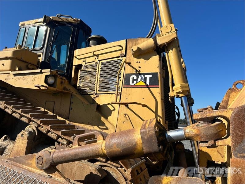CAT D9L Crawler Dozer (Inoperable) Buldožerji goseničarji