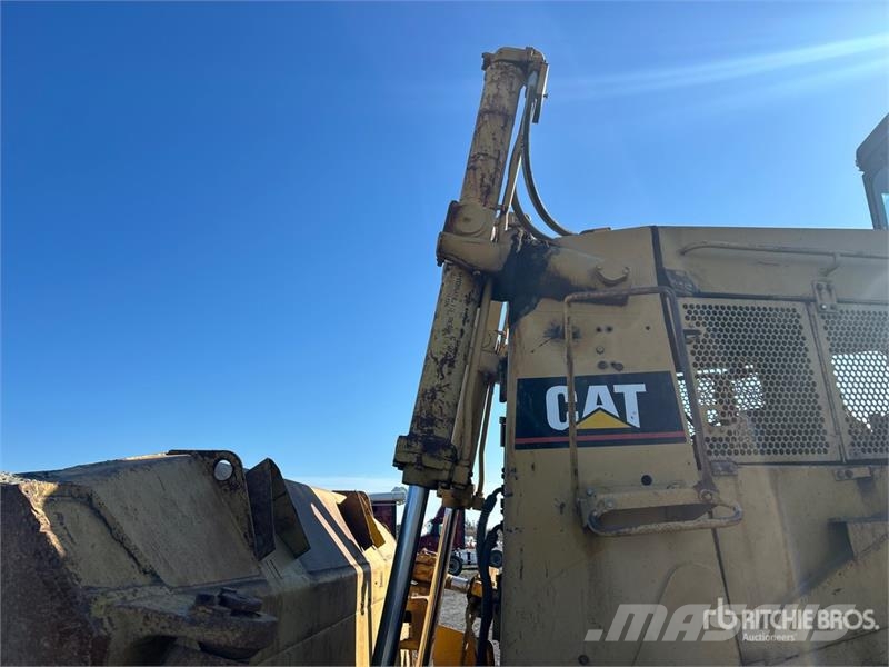 CAT D9L Crawler Dozer (Inoperable) Buldožerji goseničarji