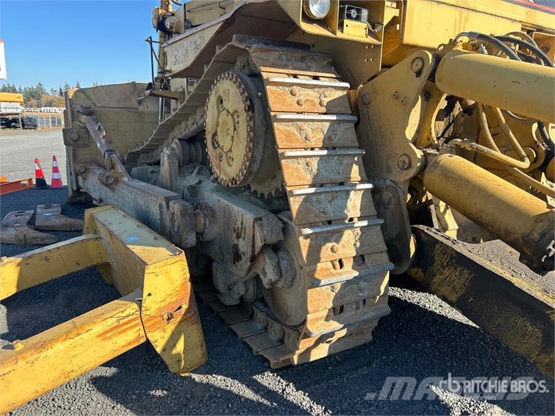CAT D9L Crawler Dozer (Inoperable) Buldožerji goseničarji