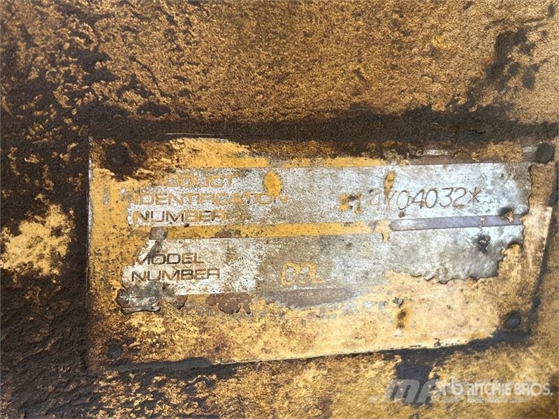 CAT D9L Crawler Dozer (Inoperable) Buldožerji goseničarji