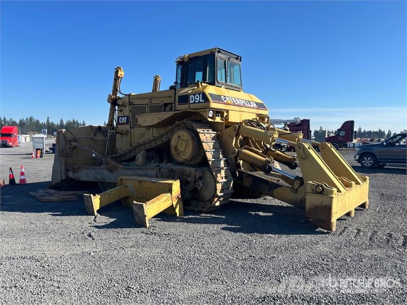 CAT D9L Crawler Dozer (Inoperable) Buldožerji goseničarji