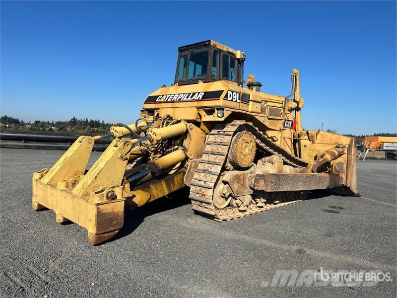 CAT D9L Crawler Dozer (Inoperable) Buldožerji goseničarji