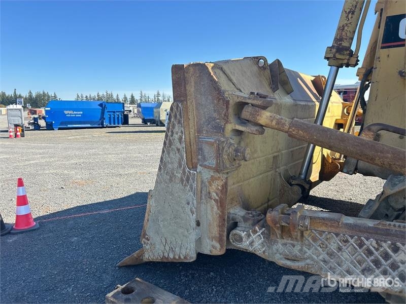 CAT D9L Crawler Dozer (Inoperable) Buldožerji goseničarji