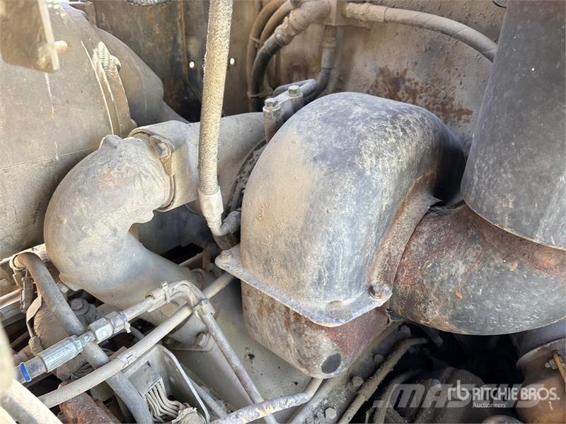 CAT D9R Buldožerji goseničarji