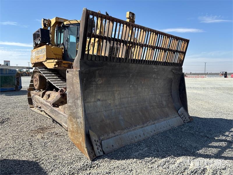 CAT D9R بلدوزرات مجنزرة