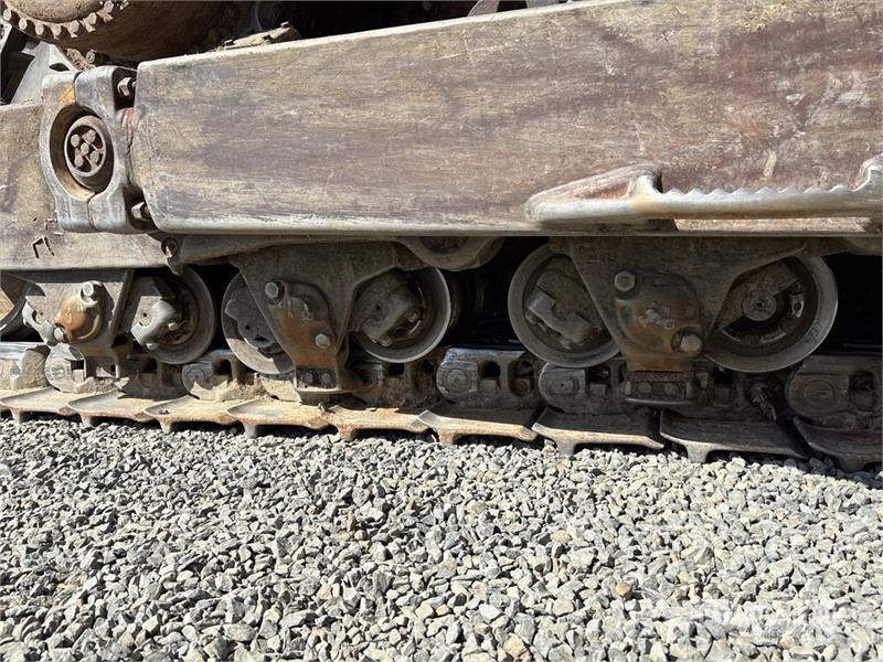 CAT D9R بلدوزرات مجنزرة