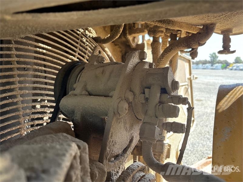 CAT D9R Buldožerji goseničarji