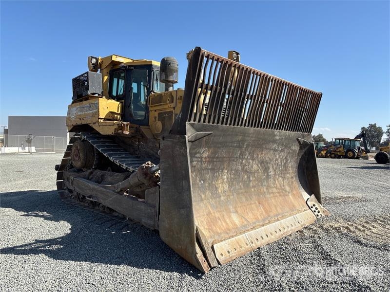 CAT D9R بلدوزرات مجنزرة