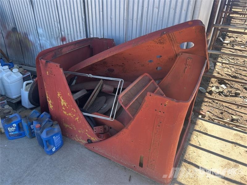CAT Dozer Hood Outros Florestal