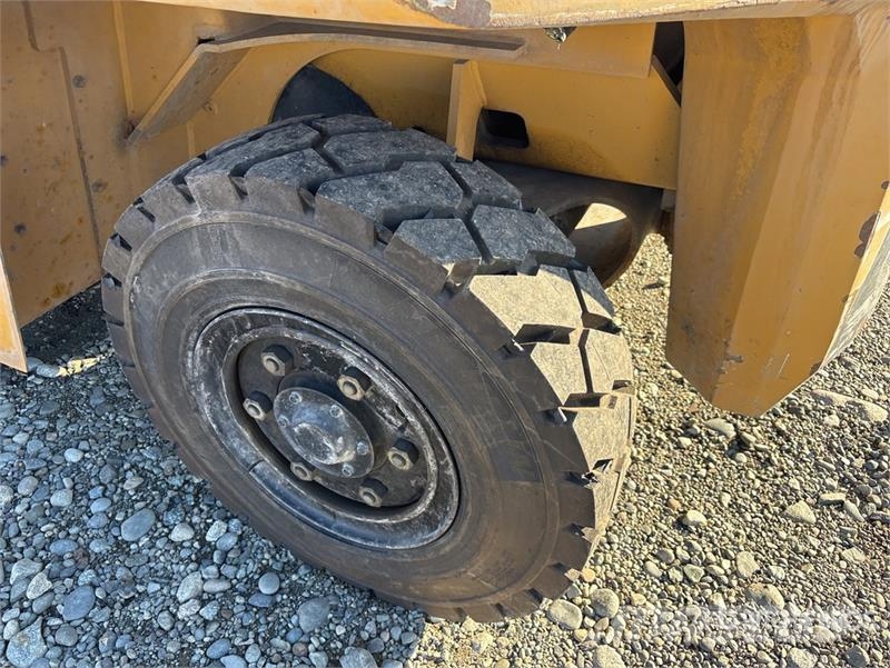 CAT DP70E Targoncák-Egyéb