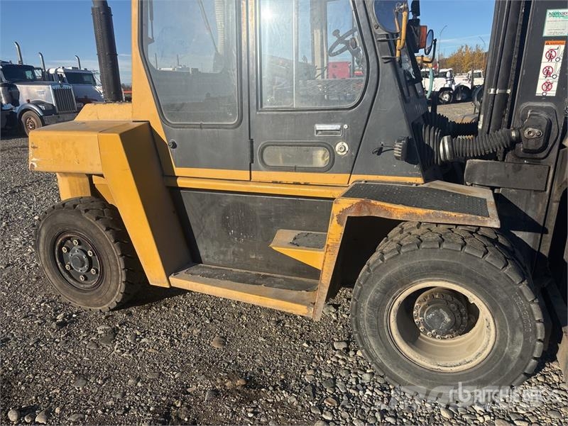 CAT DP70E Targoncák-Egyéb