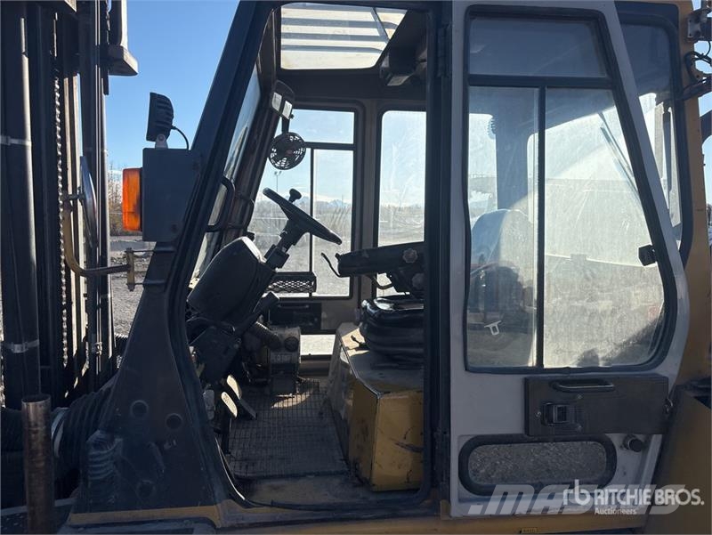 CAT DP70E Targoncák-Egyéb