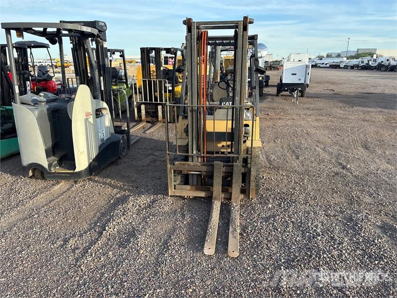 CAT G25P-5 Forklift (Inoperable) Другие складские механизмы