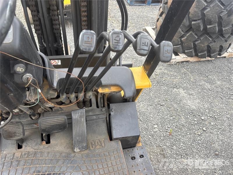 CAT GC30K Andere Gabelstapler