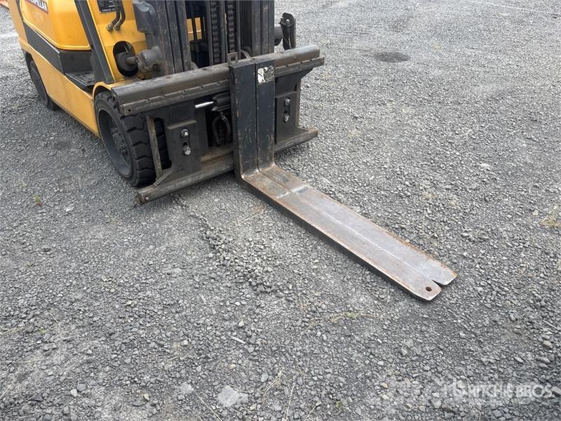 CAT GC30K Andere Gabelstapler