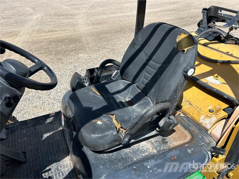 CAT GP55 Pneumatic Tire Forklift Targoncák-Egyéb