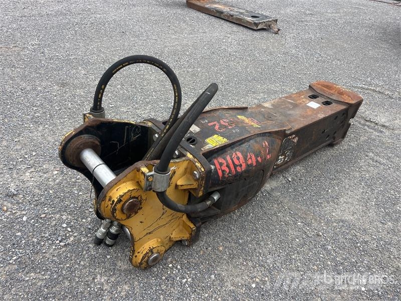 CAT H120ES Hammers / Breakers