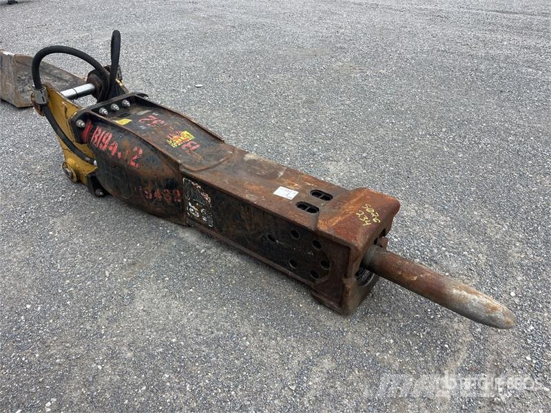 CAT H120ES Hammers / Breakers