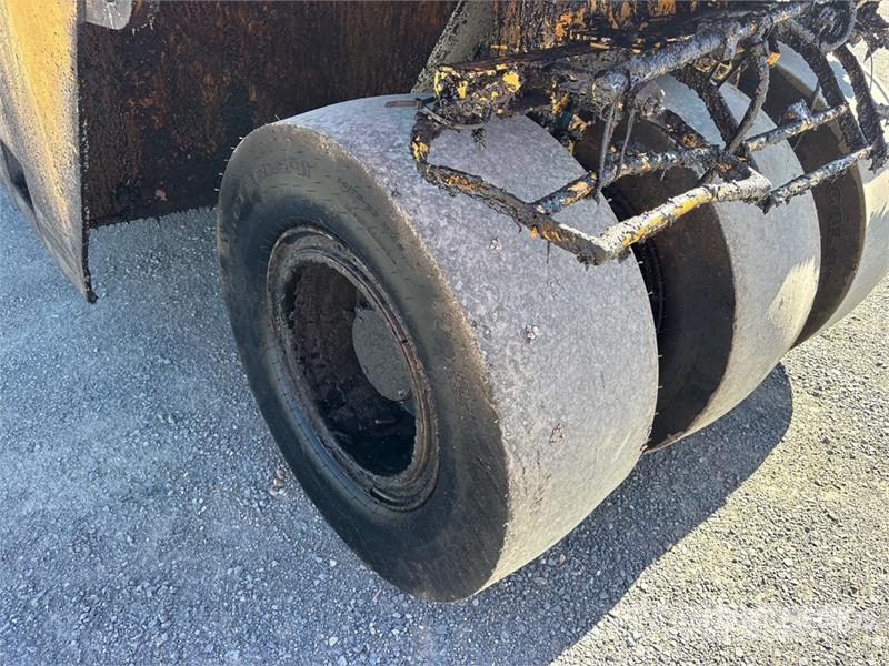 CAT PS360C 7 Wheel Pneumatic Roller Пневматические катки