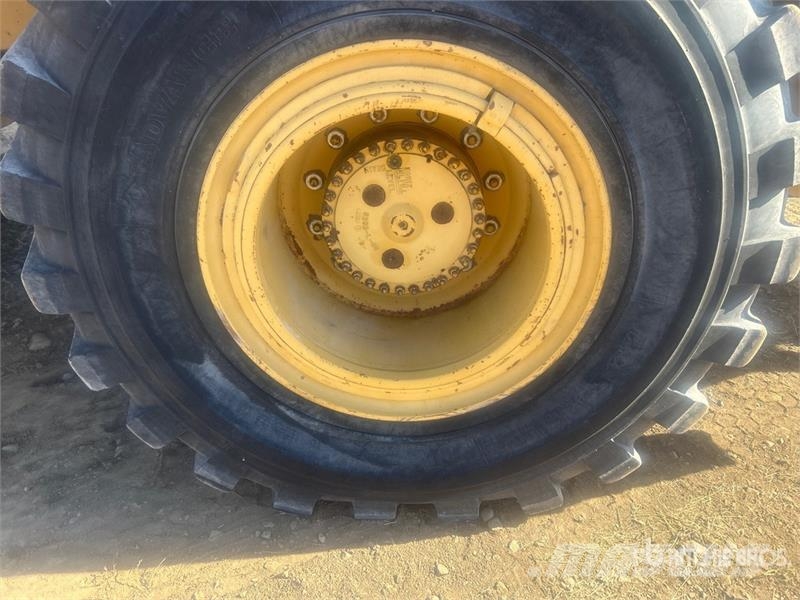 CAT RR250B Wheel Soil Stabilizer Reclaimer Muu