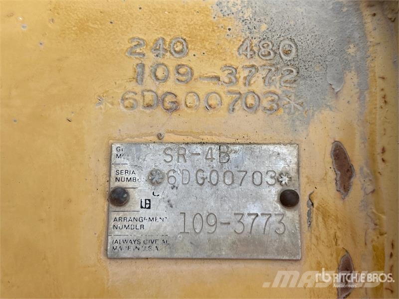 CAT SR-4B 205 kW Skid-Mounted Generator Set مولدات ديزل