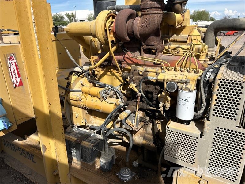 CAT SR-4B 205 kW Skid-Mounted Generator Set مولدات ديزل