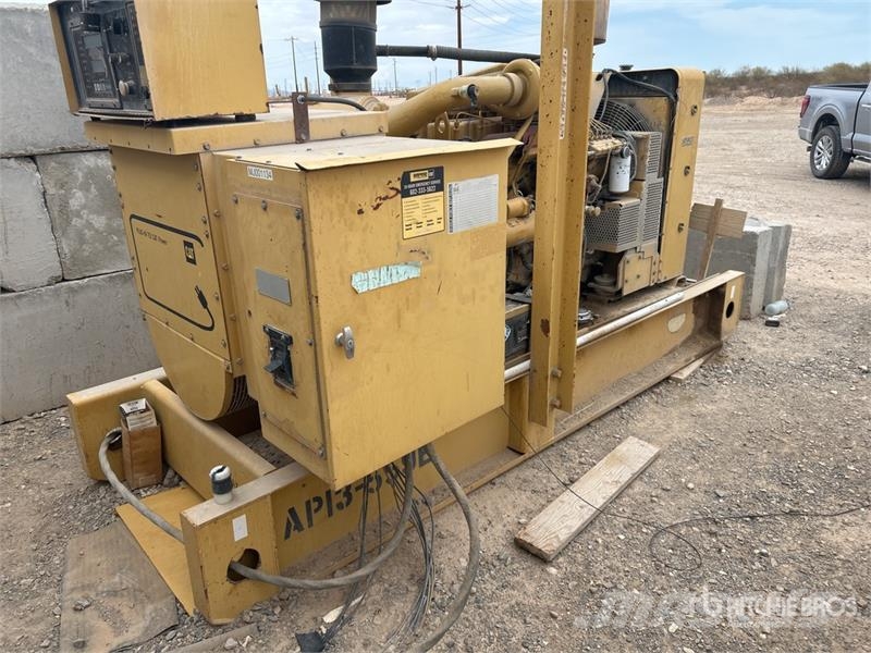 CAT SR-4B 205 kW Skid-Mounted Generator Set مولدات ديزل