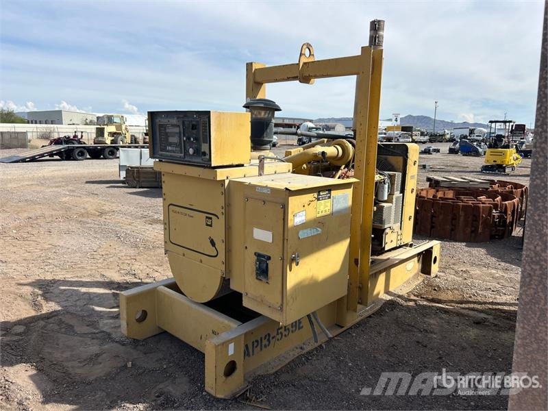 CAT SR-4B 205 kW Skid-Mounted Generator Set مولدات ديزل