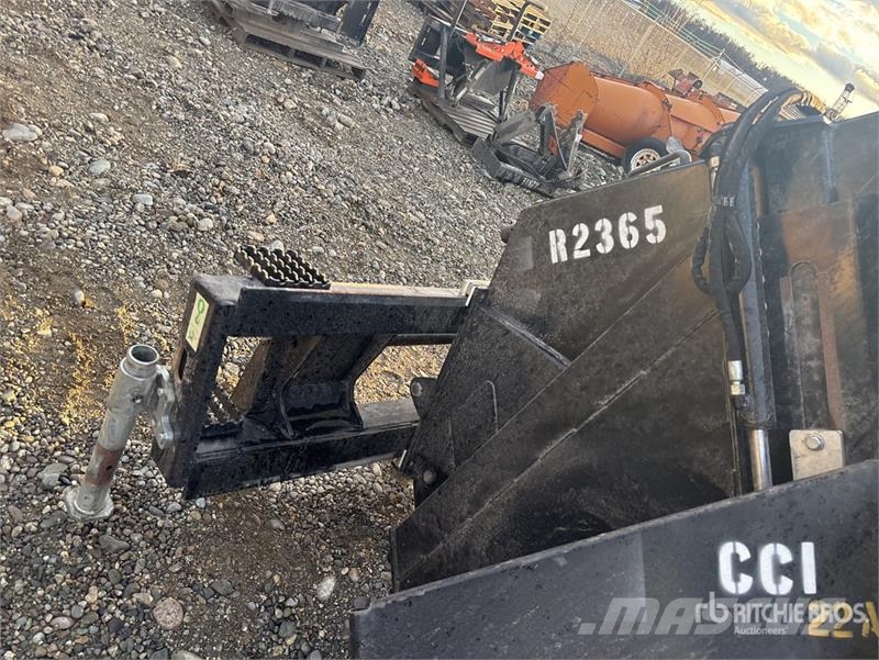 CAT SW360B-130 84 in Skid Steer Wheel Saw مكونات أخرى