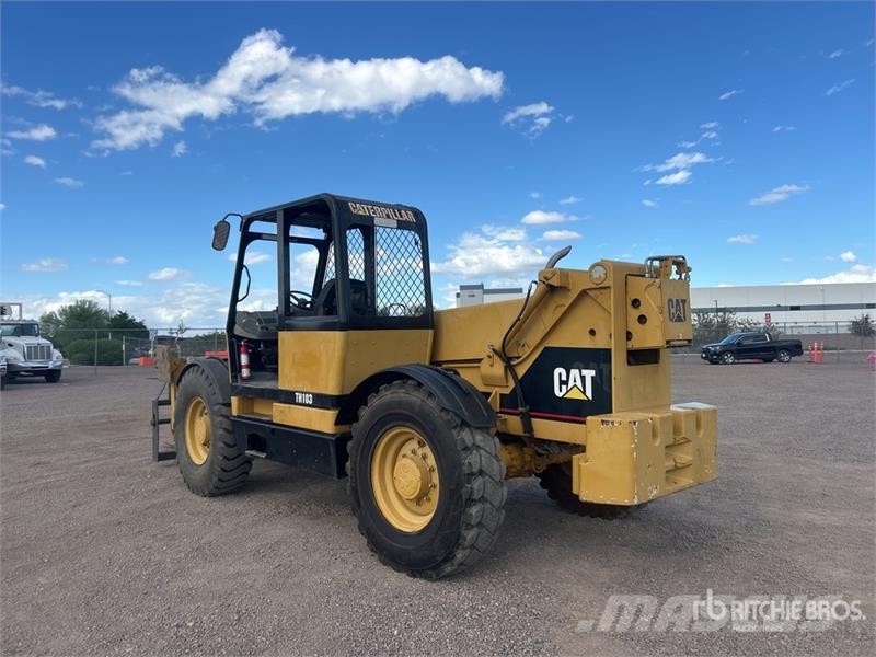 CAT TH103 مناولات متداخلة