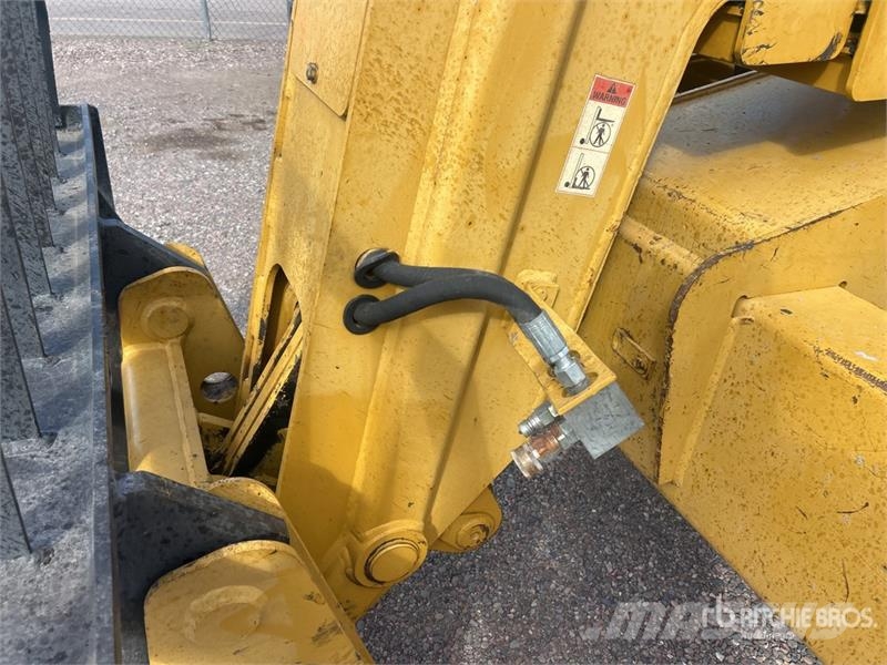 CAT TH103 مناولات متداخلة