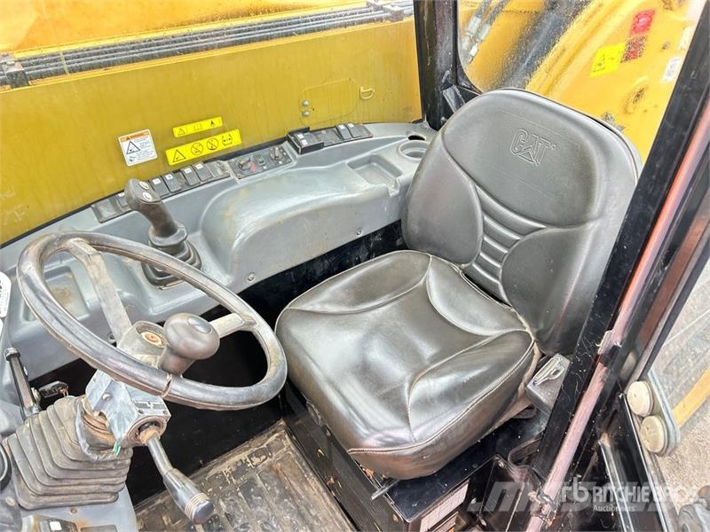 CAT TH255C Teleskoplader