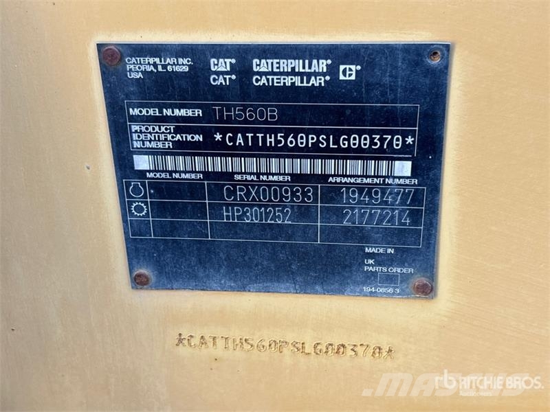 CAT TH560B テレスコーピックハンドラー