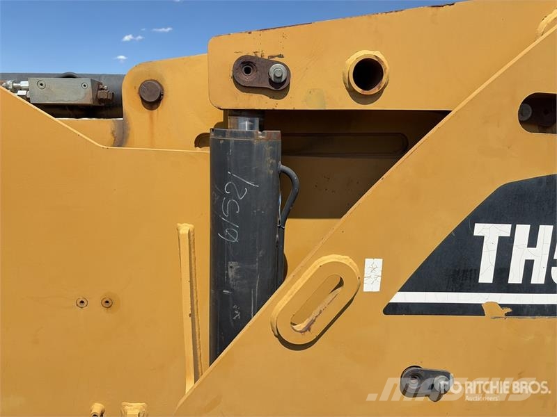CAT TH580B Sollevatori telescopici