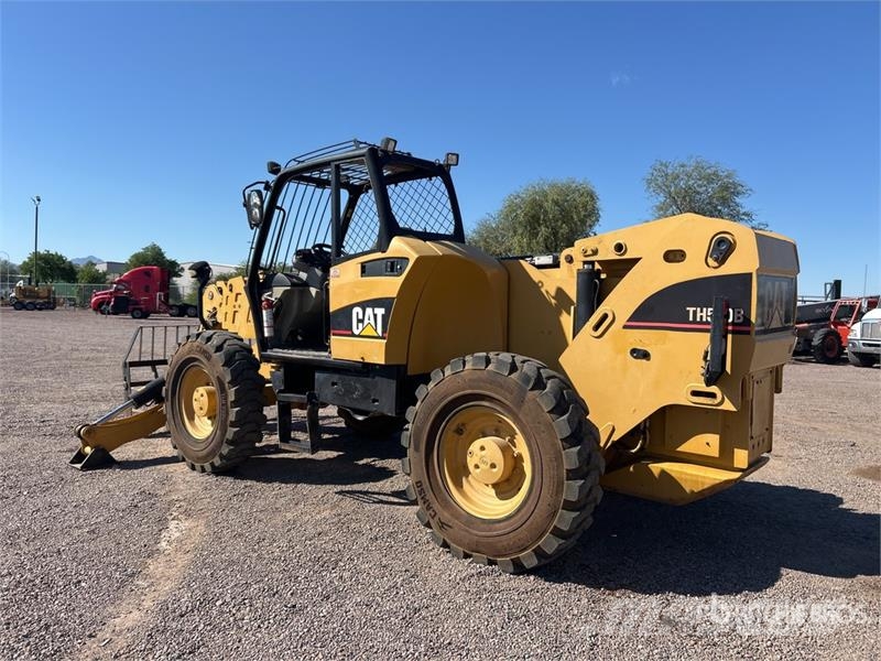 CAT TH580B Телескопические погрузчики