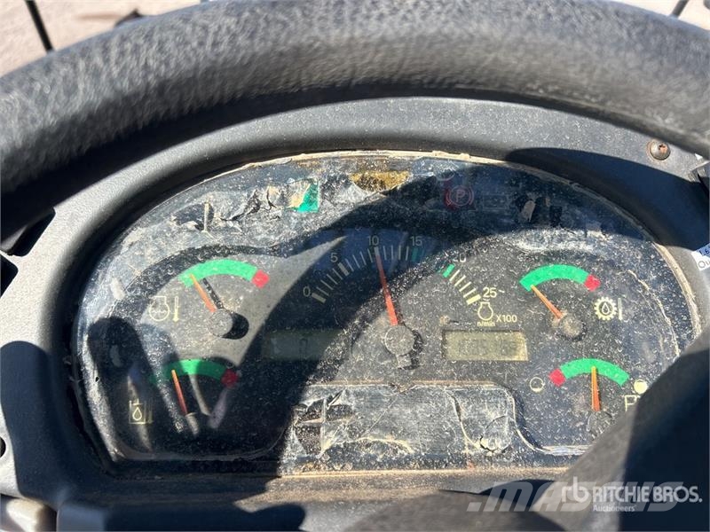 CAT TH580B Телескопические погрузчики