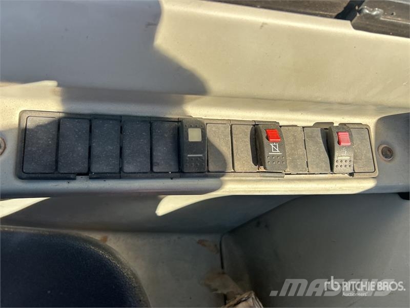 CAT TH580B Телескопические погрузчики