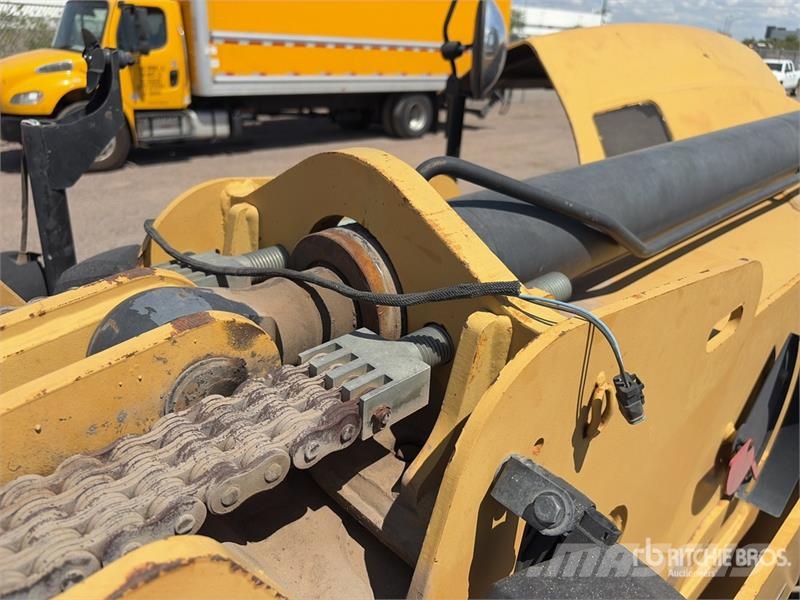 CAT TH580B Sollevatori telescopici