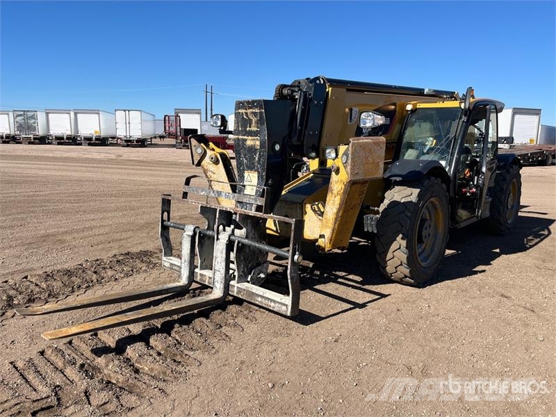 CAT TL1055D Telehandler Teleskopiskie manipulatori