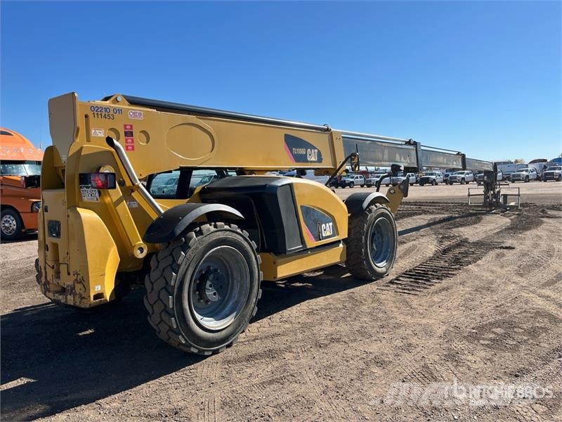 CAT TL1055D Telehandler Teleskopiskie manipulatori