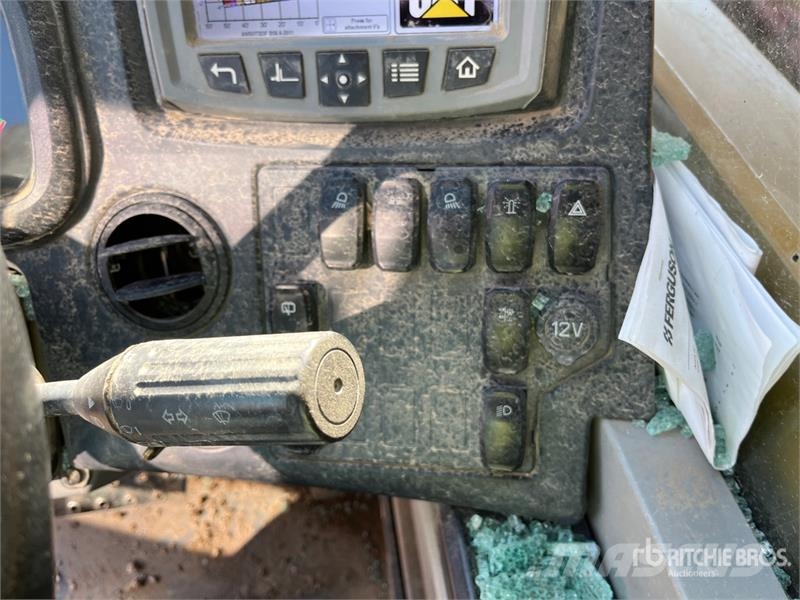 CAT TL1055D Telehandler Teleskopiskie manipulatori