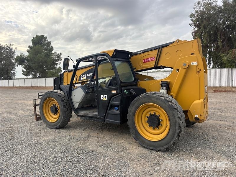 CAT TL642D Telehandler Manipuladores telescópicos