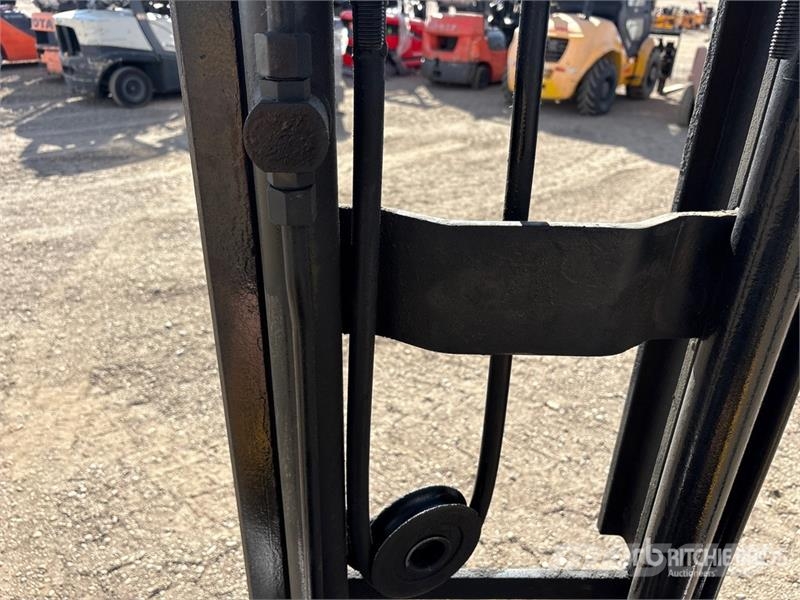 CAT V35D Cushion Tire Forklift Šakiniai krautuvai - Kita