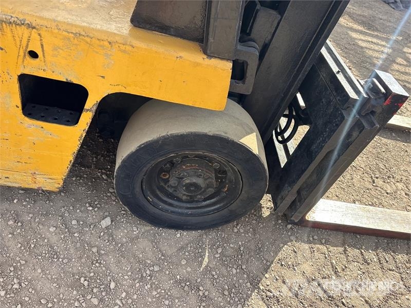 CAT V35D Cushion Tire Forklift Šakiniai krautuvai - Kita
