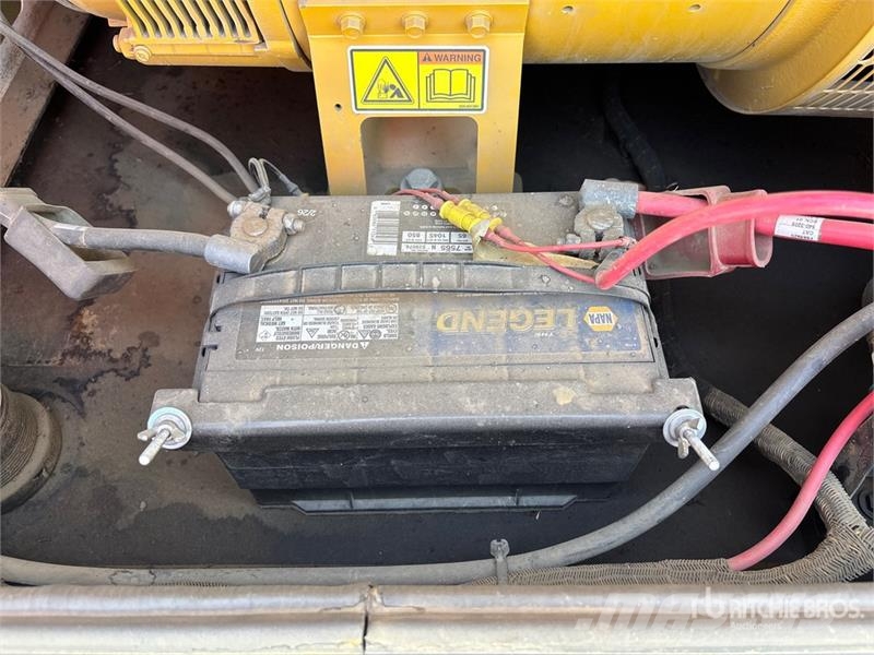 CAT XQ125 100 kW Mobile Generator Set 디젤 발전기