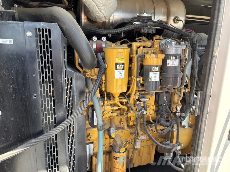 CAT XQ125 100 kW Mobile Generator Set 디젤 발전기