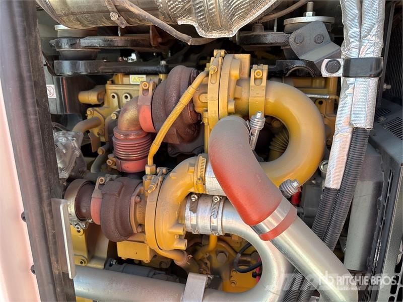 CAT XQ125 100 kW Mobile Generator Set 디젤 발전기