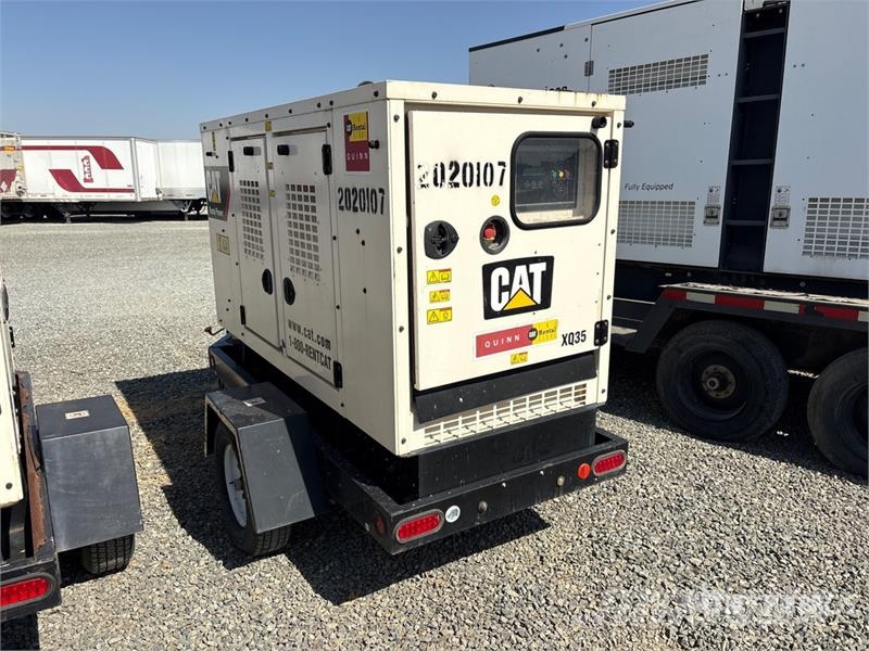 CAT XQ35 27 kW Mobile Generator Set Diesel Generators
