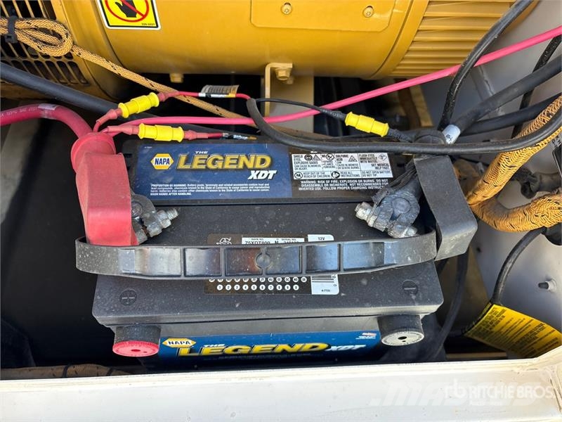 CAT XQ35 27 kW Mobile Generator Set Diesel Generators